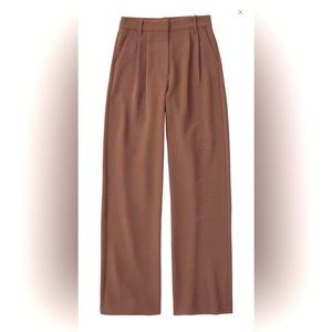 NWT! Abercrombie & Fitch Sloane Pants brown tan XS